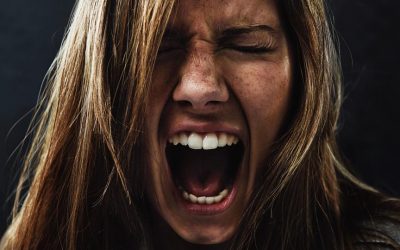 Blog 10 99% of our customers are absolute gems. The other 1%… well, let’s just say they keep life interesting! A cheerful little read about studio life, refund policies, and the occasional emergency biscuit.